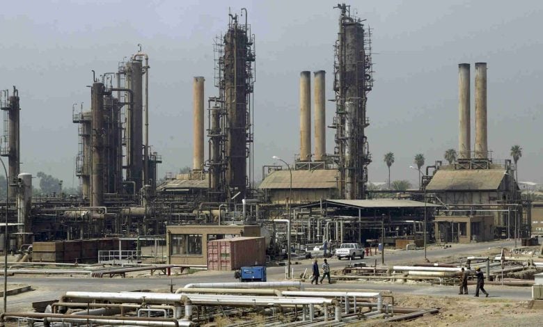 Photo of توسعة مصفاة نفط في العراق تتقدم نحو رفع طاقتها 4 أضعاف