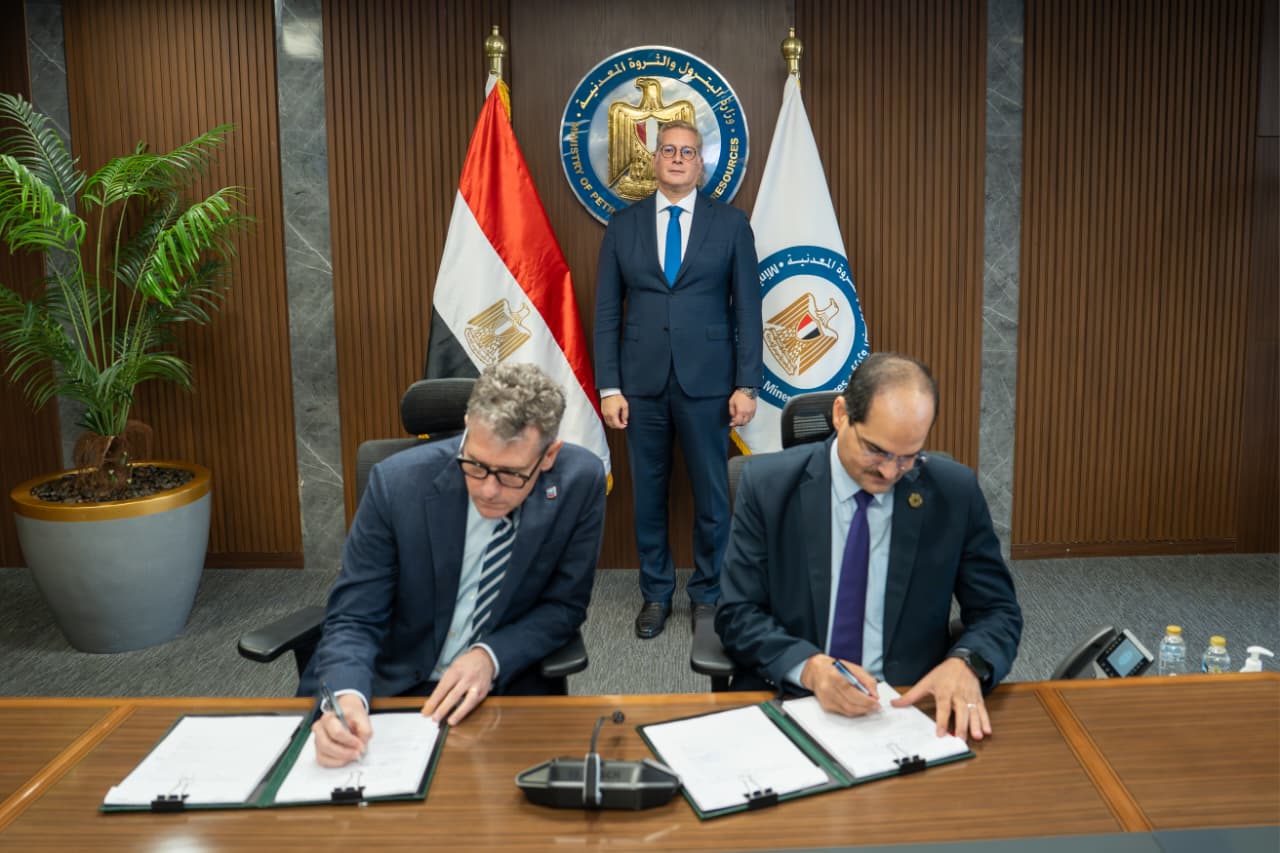 التنقيب في المياه العميقة لمصر بمنطقة لوتس البحرية