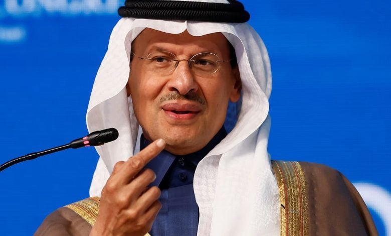 Photo of وزير الطاقة السعودي يكشف كيف واجهت المملكة اضطرابات النفط