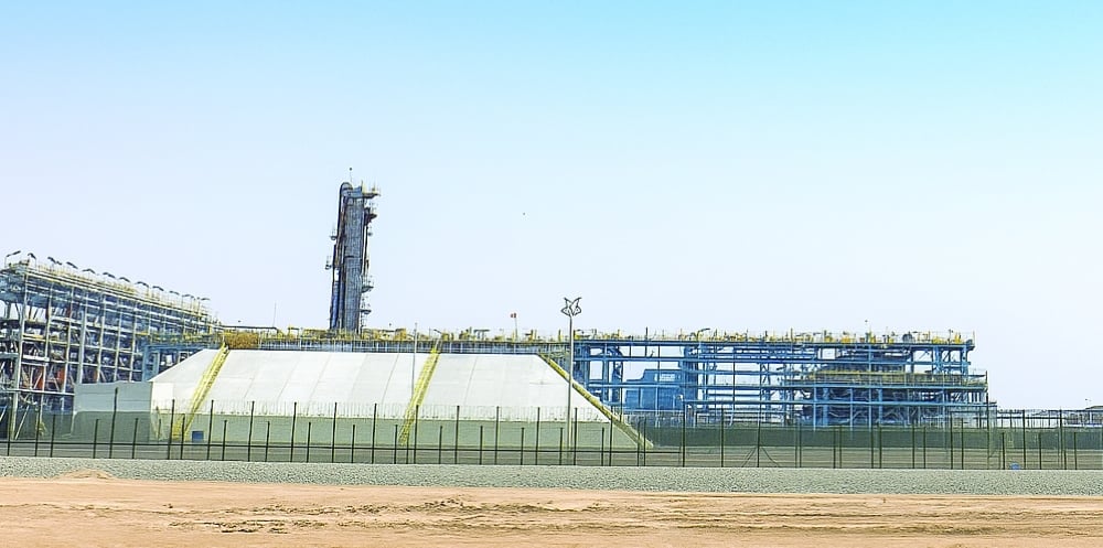 مشروع استخلاص سوائل الغاز الطبيعي في سلطنة عمان